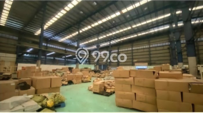 Gudang Strategis di Kalideres, Luas 20000m², Mainroad, Area Bisnis Aktif Gudang Strategis di Kalideres, Luas 20000m², Mainroad, Area Bisnis Aktif