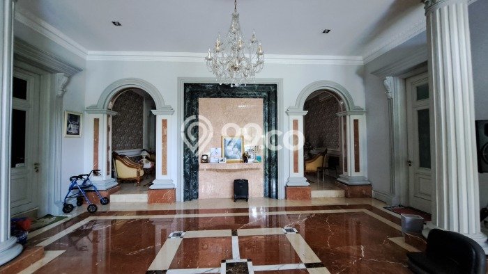 Rumah Elit Modern Tanpa Renovasi di Sunter Jakarta Utara Rumah Elit Modern Tanpa Renovasi di Sunter Jakarta Utara