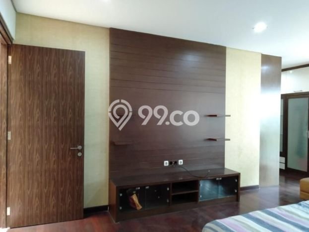 Rumah Mewah Siap Huni LT 277m2 di Kemayoran, Jakarta Pusat Rumah Mewah Siap Huni LT 277m2 di Kemayoran, Jakarta Pusat