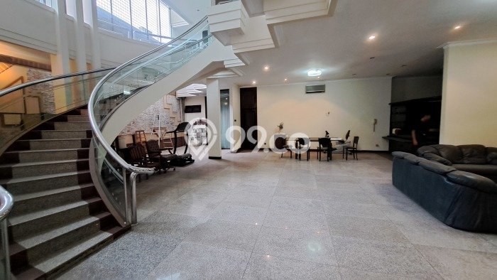 Jual Rumah Mewah Megah Dengan View Eksklusif di Ancol, Jakarta Utara Jual Rumah Mewah Megah Dengan View Eksklusif di Ancol, Jakarta Utara