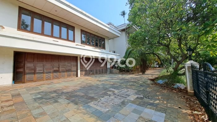 Siap Huni Rumah Mewah 10 Kamar di Kelapa Gading Dekat ke Mana Saja Siap Huni Rumah Mewah 10 Kamar di Kelapa Gading Dekat ke Mana Saja