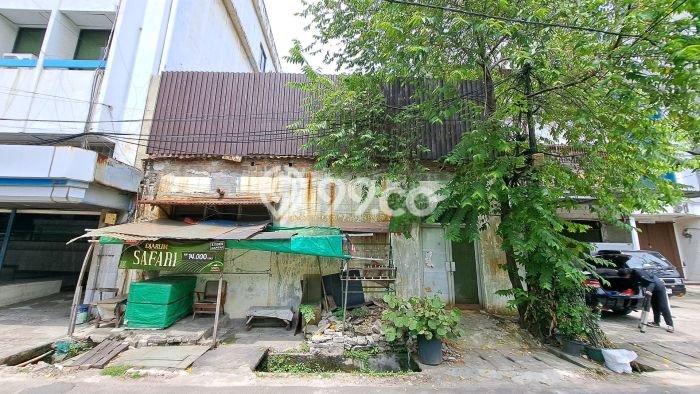 Tanah Siap Bangun Dijual di Jakarta Barat Punya Luas 776m2 Tanah Siap Bangun Dijual di Jakarta Barat Punya Luas 776m2
