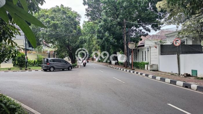 Hot Offer Hunian Mewah Ideal dan Luas di Menteng, Jakarta Pusat Hot Offer Hunian Mewah Ideal dan Luas di Menteng, Jakarta Pusat
