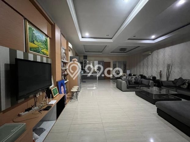 Rumah Terawat kawasan Sunter, Jakarta Utara, Luas 207m² LB 530m² DIJUAL CEPAT! Rumah Terawat kawasan Sunter, Jakarta Utara, Luas 207m² LB 530m² DIJUAL CEPAT!
