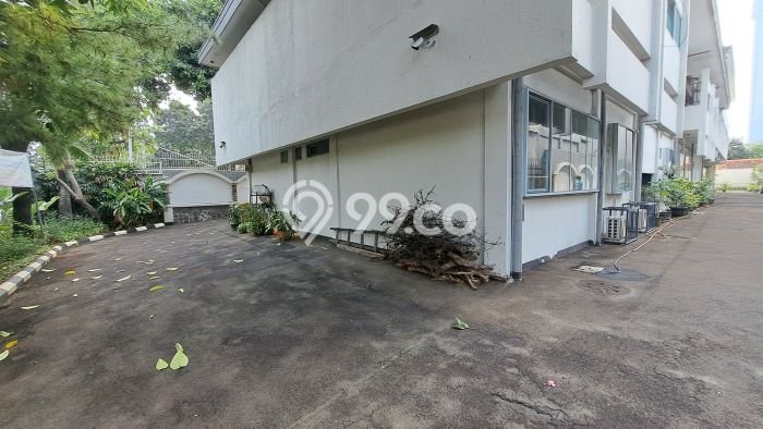 Dijual Hunian Mewah dengan Fasilitas Sekitar Lengkap di Menteng, Jakarta Pusat Dijual Hunian Mewah dengan Fasilitas Sekitar Lengkap di Menteng, Jakarta Pusat