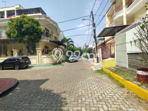 Rumah Mewah LB 500m2 Siap Pakai Desain Elegan di Sunter, Jakarta Utara Rumah Mewah LB 500m2 Siap Pakai Desain Elegan di Sunter, Jakarta Utara