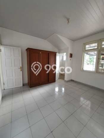 Rumah sewa siap huni 5 KT di Sektor 2 - Bintaro, Jakarta Selatan Rumah sewa siap huni 5 KT di Sektor 2 - Bintaro, Jakarta Selatan