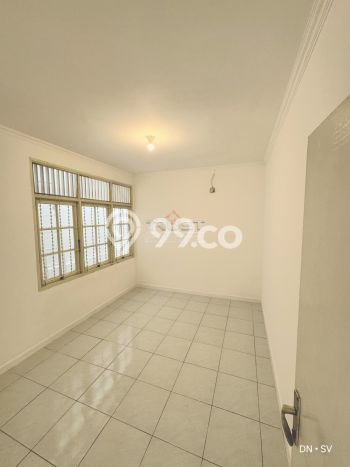 LISTING BARU! Rumah kawasan Sektor 2 - Bintaro, Ready, 4 KM, Dekat Sektor 2 - Bintaro, Jakarta Selatan, Jakarta Selatan, LT 224m2m² Bangunan 250m2m² LISTING BARU! Rumah kawasan Sektor 2 - Bintaro, Ready, 4 KM, Dekat Sektor 2 - Bintaro, Jakarta Selatan, Jakarta Selatan, LT 224m2m² Bangunan 250m2m²