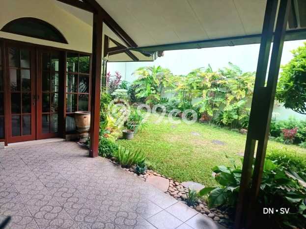 Rumah Elit Modern Tanpa Renovasi di Sektor 1 - Bintaro Jakarta Selatan Rumah Elit Modern Tanpa Renovasi di Sektor 1 - Bintaro Jakarta Selatan