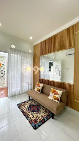 Rumah Luas Asri 2 KT Siap Pakai di Sektor 5 - Bintaro Tangerang Selatan Rumah Luas Asri 2 KT Siap Pakai di Sektor 5 - Bintaro Tangerang Selatan