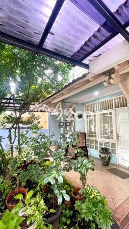 SEGERA MILIKI! Rumah area Bintaro, Tangerang Selatan, LT 135m² Bangunan 180m² SEGERA MILIKI! Rumah area Bintaro, Tangerang Selatan, LT 135m² Bangunan 180m²