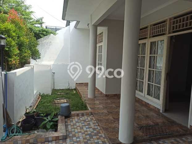For Sale Hunian Rumah Terawat 4 Kamar di Sektor 9-Bintaro, Tangerang Selatan For Sale Hunian Rumah Terawat 4 Kamar di Sektor 9-Bintaro, Tangerang Selatan