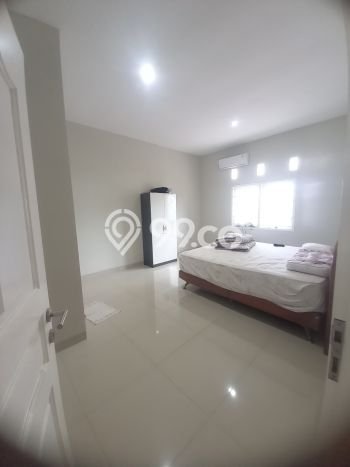 Dijual Rumah Luas Elegan Dengan View Cantik di Bintaro, Tangerang Selatan Dijual Rumah Luas Elegan Dengan View Cantik di Bintaro, Tangerang Selatan