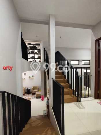 For Sale! Luxury House LT 180m2 Desain Elegan di Sektor 1 - Bintaro For Sale! Luxury House LT 180m2 Desain Elegan di Sektor 1 - Bintaro
