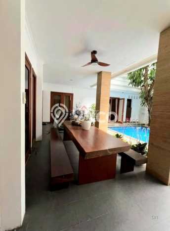 Hunian Super Elit dengan Akses Paling Strategis di Pondok Indah, Jakarta Selatan Hunian Super Elit dengan Akses Paling Strategis di Pondok Indah, Jakarta Selatan