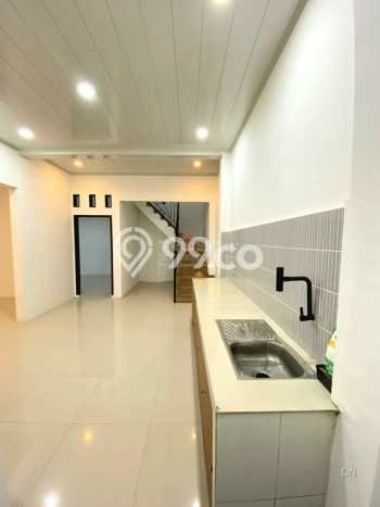 Rumah Modern Cantik 4 Kamar Siap Huni di Ciledug Rumah Modern Cantik 4 Kamar Siap Huni di Ciledug