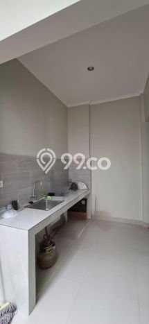 Dijual Rumah Luas Elegan Dengan View Cantik di Bintaro, Jakarta Selatan Dijual Rumah Luas Elegan Dengan View Cantik di Bintaro, Jakarta Selatan