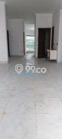 Hunian Mewah LB 220m2 Siap Pakai Desain Elegan di Bintaro, Tangerang Selatan Hunian Mewah LB 220m2 Siap Pakai Desain Elegan di Bintaro, Tangerang Selatan