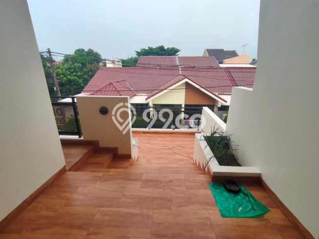 Rumah Minimalis 4 KT di Graha Raya Bintaro Tangerang Selatan Unfurnished Rumah Minimalis 4 KT di Graha Raya Bintaro Tangerang Selatan Unfurnished