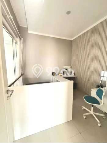 Ready to Use! Premium House LT 239m2 Desain Elegan di Sektor 7-Bintaro Ready to Use! Premium House LT 239m2 Desain Elegan di Sektor 7-Bintaro