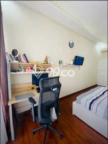 For Sale! Premium House LT 123m2 Desain Elegan di TB Simatupang For Sale! Premium House LT 123m2 Desain Elegan di TB Simatupang