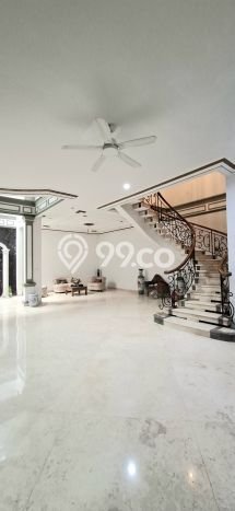 For Sale! Luxury House LT 275m2 Desain Elegan di Rempoa Ciputat Timur For Sale! Luxury House LT 275m2 Desain Elegan di Rempoa Ciputat Timur