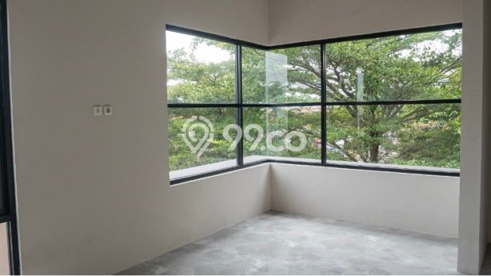Area Ramai! Ruko Dijual di Ciputat untuk Bisnis Luas Bangunan 150m2 Area Ramai! Ruko Dijual di Ciputat untuk Bisnis Luas Bangunan 150m2