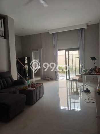 Hunian Cantik Modern Lb 188m2 di Kebayoran Lama, Jakarta Selatan Hunian Cantik Modern Lb 188m2 di Kebayoran Lama, Jakarta Selatan