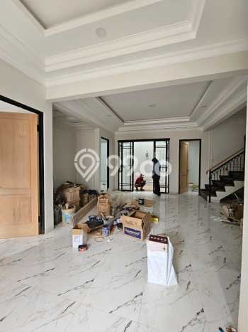 Best Deal Hunian Mewah Ideal dan Luas di BSD, Tangerang Selatan Best Deal Hunian Mewah Ideal dan Luas di BSD, Tangerang Selatan