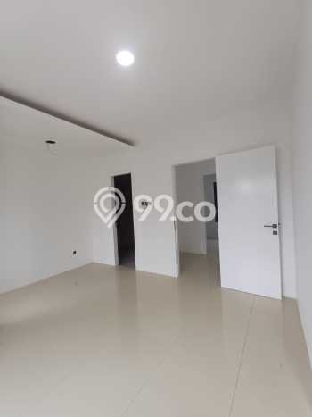 For Sale Hunian Rumah Terawat 3 Kamar di Sektor 3A - Bintaro, Tangerang Selatan For Sale Hunian Rumah Terawat 3 Kamar di Sektor 3A - Bintaro, Tangerang Selatan
