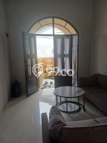 Hunian Cantik Modern Lb 188m2 di Kebayoran Lama, Jakarta Selatan Hunian Cantik Modern Lb 188m2 di Kebayoran Lama, Jakarta Selatan