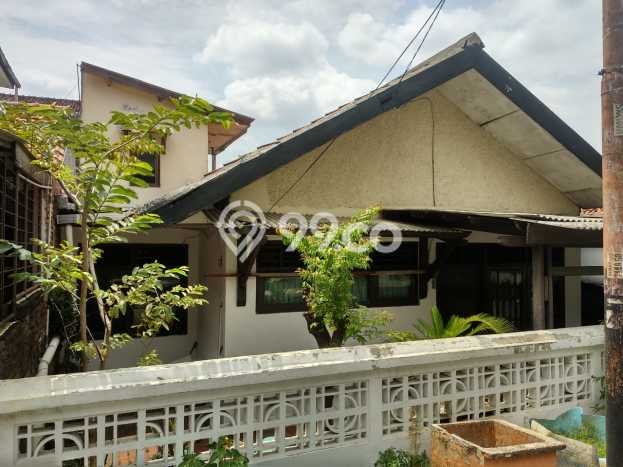 Dijual Hunian Rumah Terawat 4 Kamar di Veteran, Jakarta Selatan Dijual Hunian Rumah Terawat 4 Kamar di Veteran, Jakarta Selatan