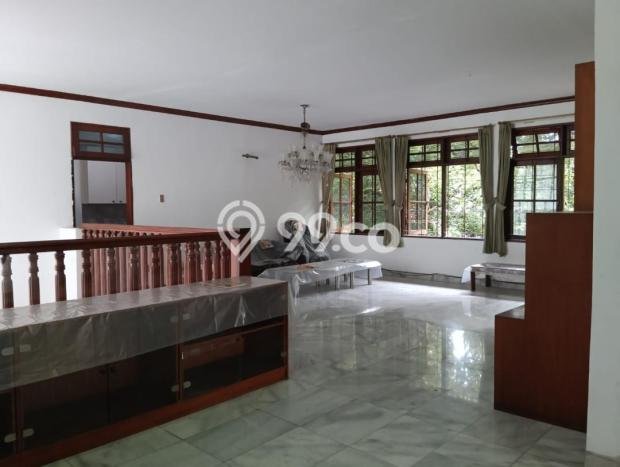BEST PRICE! Rumah di Kebayoran Baru, Dekat Fasilitas, 4 KM, LT 735m2m² LB 750m2m² BEST PRICE! Rumah di Kebayoran Baru, Dekat Fasilitas, 4 KM, LT 735m2m² LB 750m2m²