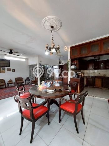 Hunian Elit LB 240m2 Siap Huni Desain Elegan di Sektor 1 - Bintaro, Jakarta Selatan Hunian Elit LB 240m2 Siap Huni Desain Elegan di Sektor 1 - Bintaro, Jakarta Selatan