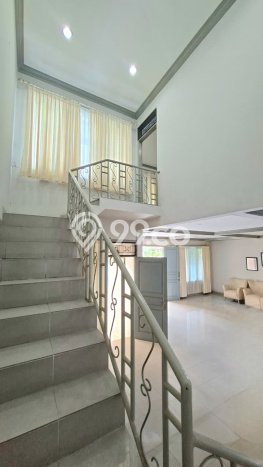 Hunian Mewah LB 186m2 Siap Huni Desain Elegan di Sektor 1 - Bintaro, Jakarta Selatan Hunian Mewah LB 186m2 Siap Huni Desain Elegan di Sektor 1 - Bintaro, Jakarta Selatan