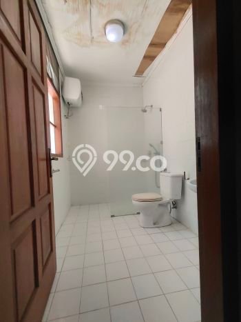 For Sale! Luxury House LT 532m2 Desain Modern di Kuningan For Sale! Luxury House LT 532m2 Desain Modern di Kuningan