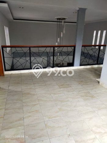 Rumah Nyaman di Pasteur, Bandung, Luas 326m² Bangunan 250m² Rumah Nyaman di Pasteur, Bandung, Luas 326m² Bangunan 250m²