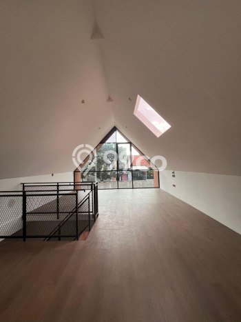 Ready to Use! Premium House LT 100m2 Desain Modern di Setra Duta Ready to Use! Premium House LT 100m2 Desain Modern di Setra Duta