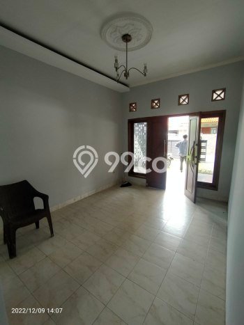 BEST DEAL! Rumah di Bandung Kota, 5 KT, Dekat Fasilitas Umum, LT 326m² Bangunan 250m² BEST DEAL! Rumah di Bandung Kota, 5 KT, Dekat Fasilitas Umum, LT 326m² Bangunan 250m²