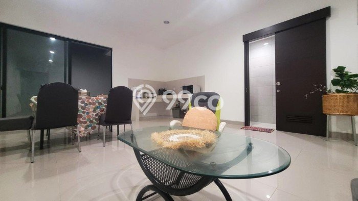 Rumah Modern 3 KT di Pantai Indah Kapuk 2 Jakarta Utara Semi Furnished Rumah Modern 3 KT di Pantai Indah Kapuk 2 Jakarta Utara Semi Furnished