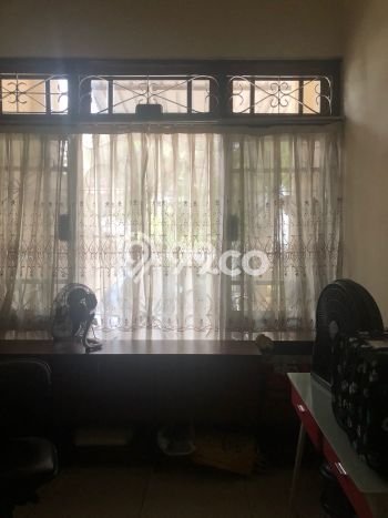 Rumah Luxury Modern Siap Huni di Grogol Jakarta Barat Rumah Luxury Modern Siap Huni di Grogol Jakarta Barat