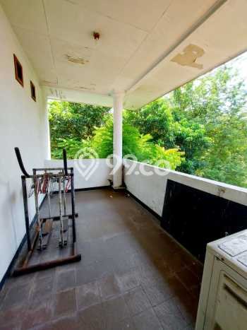 Rumah Elit Modern Tanpa Renovasi di Bintaro Tangerang Selatan Rumah Elit Modern Tanpa Renovasi di Bintaro Tangerang Selatan