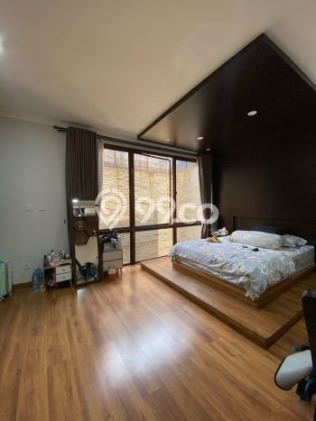 Jual Rumah Mewah Megah Dengan View Cantik di Sektor 9-Bintaro, Tangerang Selatan Jual Rumah Mewah Megah Dengan View Cantik di Sektor 9-Bintaro, Tangerang Selatan