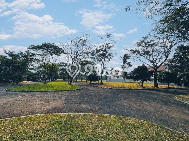 Tanah Kavling di Jagakarsa Dijual dengan Luas 450m2 Tanah Kavling di Jagakarsa Dijual dengan Luas 450m2