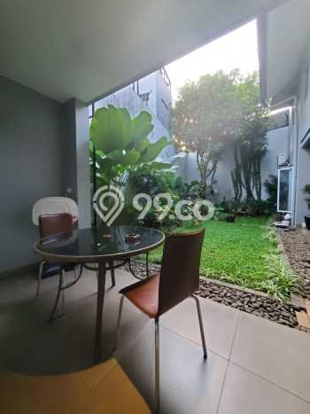 Rumah Luxury Modern Tanpa Renovasi di Bintaro Tangerang Selatan Rumah Luxury Modern Tanpa Renovasi di Bintaro Tangerang Selatan