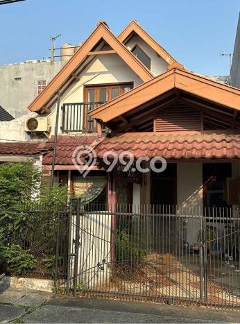 For Sale Hunian Rumah Nyaman 3 KT di Bintaro, Tangerang Selatan For Sale Hunian Rumah Nyaman 3 KT di Bintaro, Tangerang Selatan