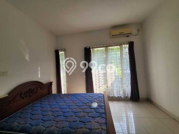 Jual Rumah Luas Elegan Dengan View Eksklusif di Bintaro, Tangerang Selatan Jual Rumah Luas Elegan Dengan View Eksklusif di Bintaro, Tangerang Selatan