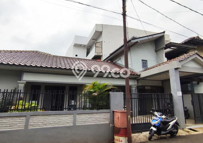 Siap Huni Hunian Elit 11 Kamar di Pesanggrahan Dekat ke Mana Saja Siap Huni Hunian Elit 11 Kamar di Pesanggrahan Dekat ke Mana Saja