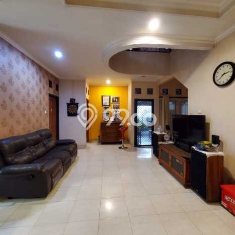 Dijual Rumah Luas Megah Dengan View Eksklusif di Bintaro, Tangerang Selatan Dijual Rumah Luas Megah Dengan View Eksklusif di Bintaro, Tangerang Selatan