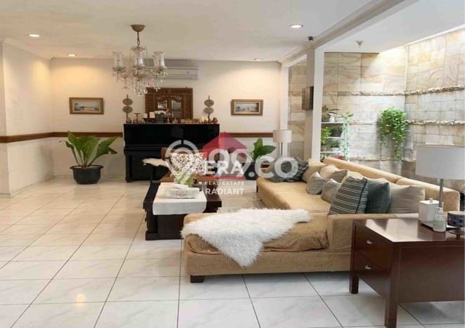 Hunian Mewah LB 350m2 Siap Huni Desain Elegan di Sektor 9-Bintaro, Tangerang Selatan Hunian Mewah LB 350m2 Siap Huni Desain Elegan di Sektor 9-Bintaro, Tangerang Selatan